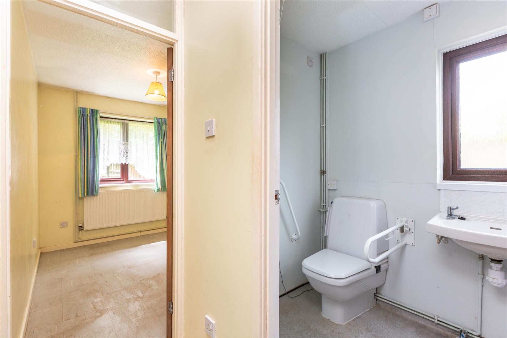 Y Llwyni, Llangyfelach, Swansea, SA6 6BL